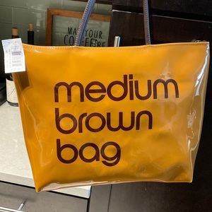 NWT Bloomingdale’s Medium brown bag